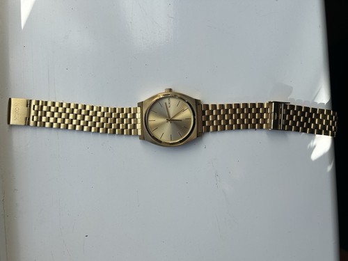 Nixon gold - gold, (stainless