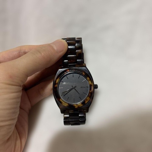 Nixon tortoiseshell pattern - nixon,