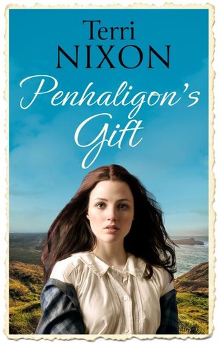 Terri nixon penhaligons gift - :,