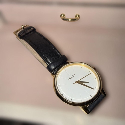 Nixon gold color white - gold, dial