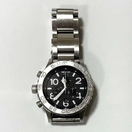 Nixon chrono watch - 42-20,